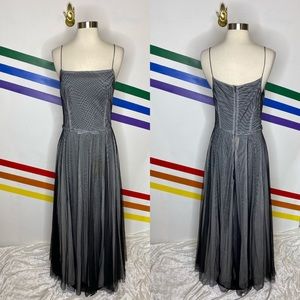 Alexia admor tulle gown